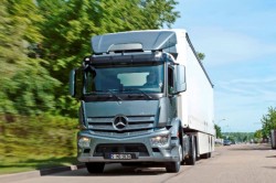 Mercedes Antos Loader, Mercedes Antos Volumer, dwie nowości w sektorze zbioru i dystrybucji
