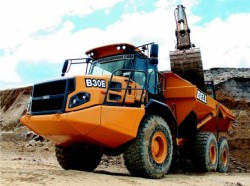 Карьерные самосвалы серии E фирмы  Bell Equipment будут доступны в 2013 году