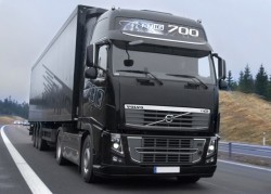 Quatre conducteurs de la société Paprec reçoivent des Volvo FH16 