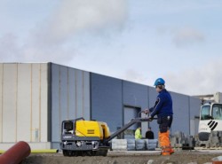 Atlas Copco : ручной каток LP6500 аттестован TÜV Nord