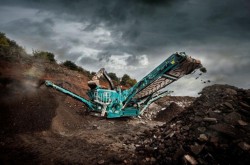 Powerscreen представляет свой новый грохот Warrior 2100