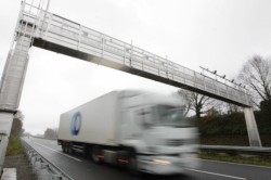 Ecotaxe remplacée par un péage de transit poids lourds