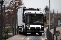 Le Renault Trucks D Access disponible en version Euro 6