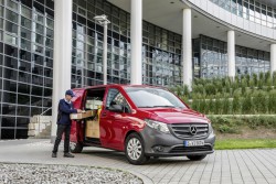 Novo furgão Mercedes Vito revelado