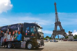Renault Trucks partenaire de la tournée du "Camion des mots"