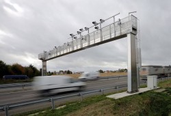 L’écotaxe poids lourds bientôt en test sur le périphérique de Paris