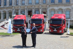 Iveco livre 200 Stralis Hi-Road au groupe turc Mars Logistics