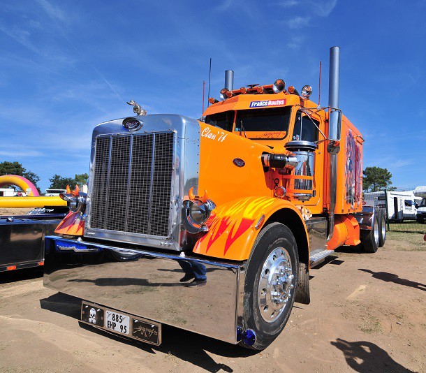 Une expo de camions américains au Tours Motor Show - Salons & Événements 