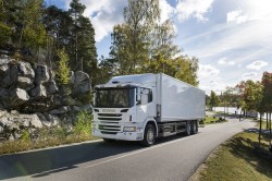 Scania P320, un camion hybride conçu pour la ville