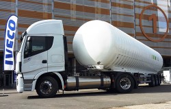 Transport de matières dangereuses : le Stralis NP d’Iveco disponible en version ADR