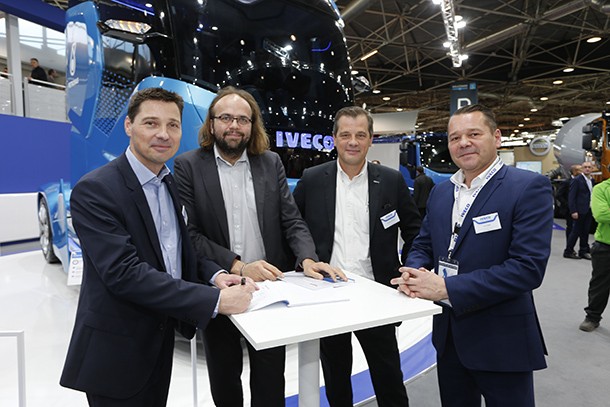 Une formation professionnelle pour les futurs attachés commerciaux d'Iveco