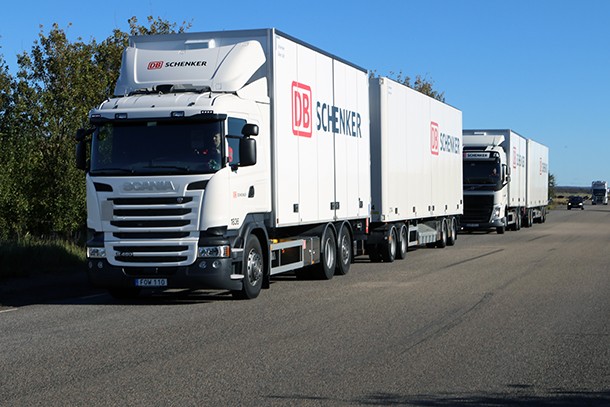 Os fabricantes de camiões se juntam para testar pelotões de várias marcas 