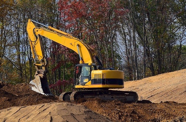 La pelleteuse : un engin qui a modelé l’histoire