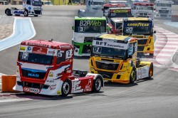 Grand Prix Camions de Magny Cours : 20 camions au départ