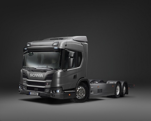 Scania lance deux nouveaux camions hybrides