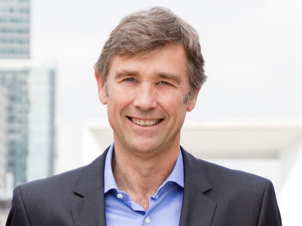 Interview de Jacques Bonifay : des véhicules de plus en plus connectés