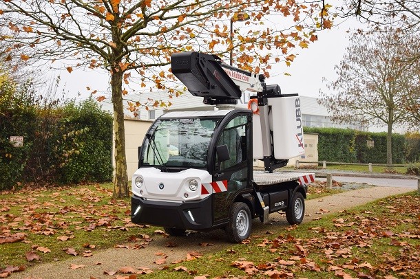 Klubb lance une nacelle sur véhicule électrique