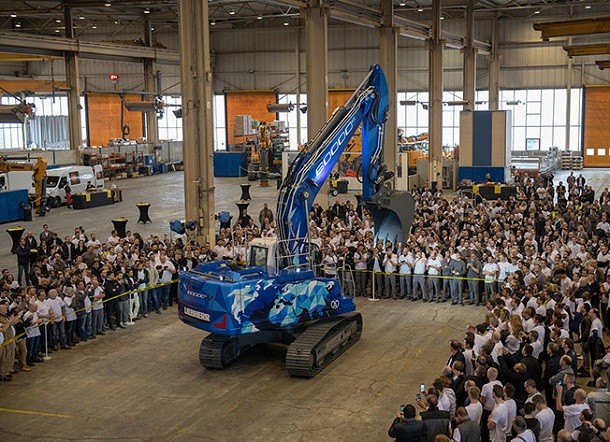 Une pelle sur chenilles historique pour Liebherr