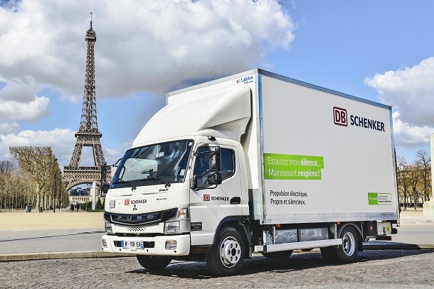 Les premiers camions FUSO eCanter mis en circulation en France
