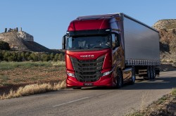 Surprise : Iveco S-Way, le pionnier d'une nouvelle gamme !