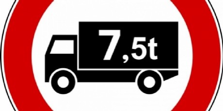 Ecco i 77 giorni di divieto per i camion validi nel 2020