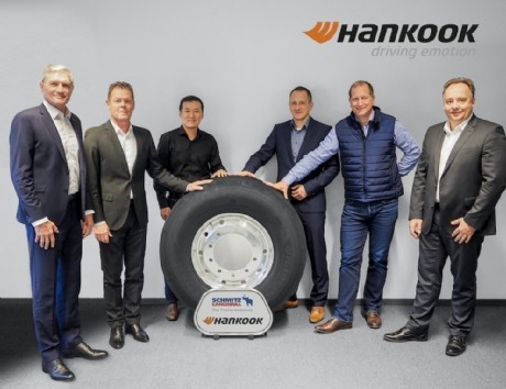 Schmitz Cargobull conferma gli pneumatici Hankook come primo equipaggiamento fino al 2022