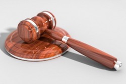 Quels sont les recours possibles après l’acquisition d’un véhicule aux enchères ?