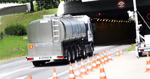 In calo i camion in transito dalle Alpi svizzere