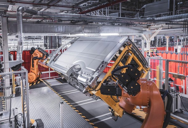 Volkswagen avvia la produzione dell’e-Crafter