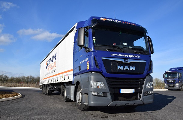 Des TGX pour la société de transport express Envoyé Spécial