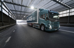 Commande record pour Volvo : 100 FM Electric 