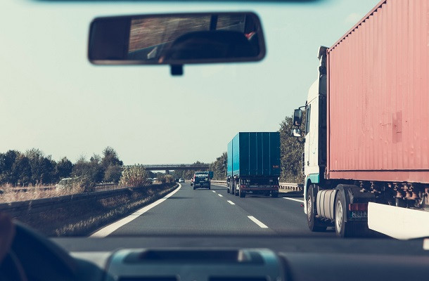 Más ayudas para evitar el colapso del transporte de mercancías por carretera