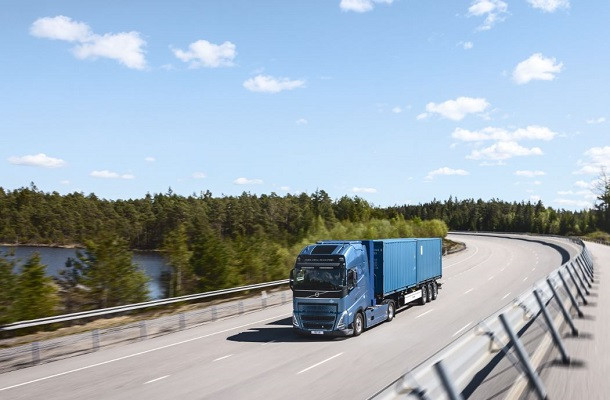 Volvo Trucks développe un nouveau camion électrique à pile à combustible