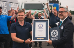 IVECO eDaily tows over 153 tonnes to claim GUINNESS WORLD RECORDS™ title for ‘heaviest weight towed by an electric van’