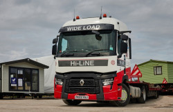 Hi-Line Transport adds extra low Renault Trucks Ts to specialist fleet