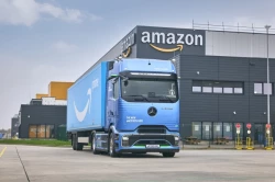 Amazon s'équipe de 200 camions eActros&nbsp;600&nbsp;!