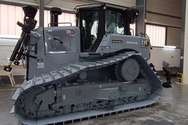 Centennial Grey: Cat rinde homenaje a su historia con una edición limitada especial