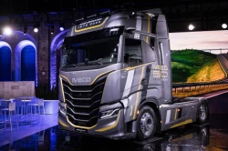 S-Way et Daily&nbsp;: 2&nbsp;éditions limitées pour les 50&nbsp;ans d'Iveco