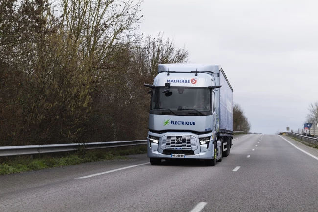 Renault Trucks décarbonne sa logistique 