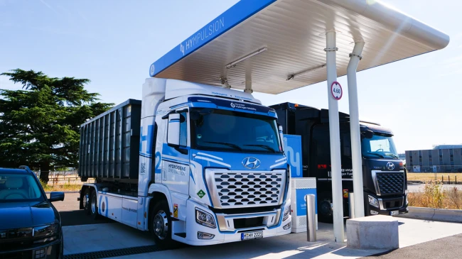 Hyundai XCIENT FCEV Ampliroll : la collecte à l'hydrogène