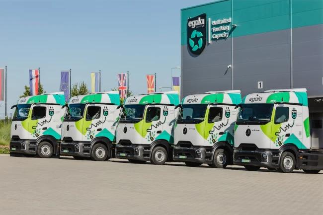 Egala bestelt 175 Mercedes-Benz-trucks, waaronder 20 eActros 600