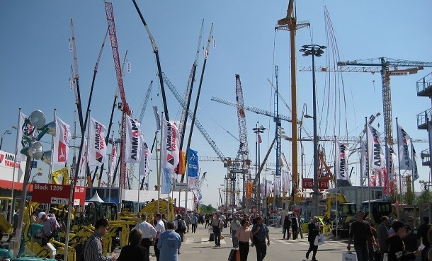 O nouă ediţie a salonului Bauma în aprilie 2016!