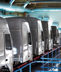 Immatriculations de poids lourds en Europe : la baisse continue au 1er semestre 2013