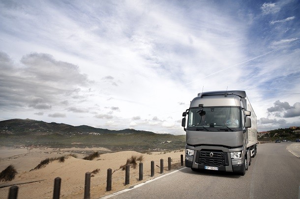 Der Optifuel Challenge 2017 von Renault Trucks organisiert, beginnt