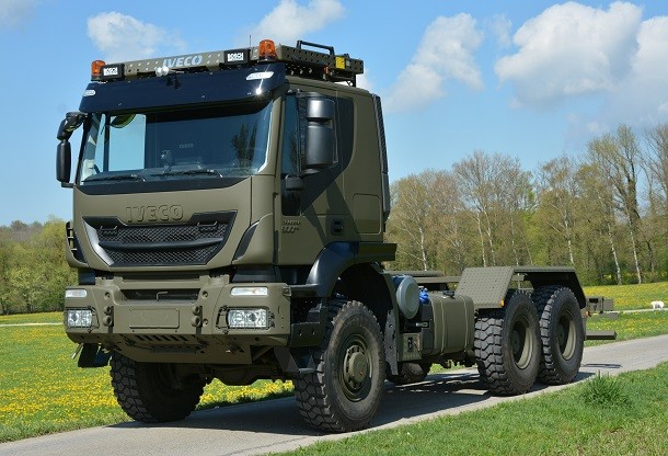 Iveco e Armasuisse: 400 novos camiões IVECO para expandir a frota armada suíça
