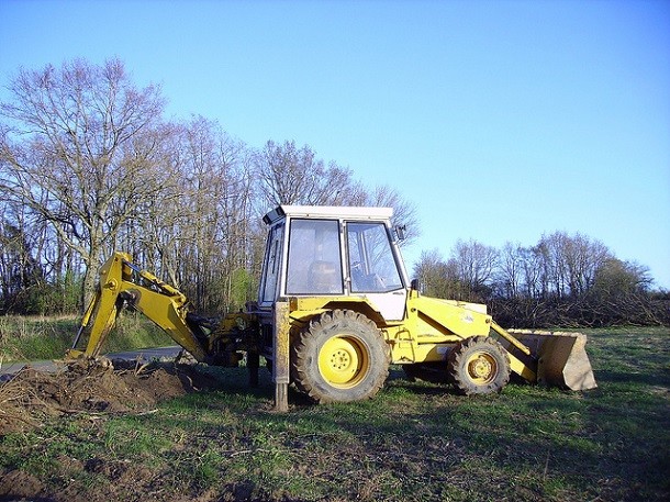 Tractopelle, un engin de chantier apprécié pour sa polyvalence