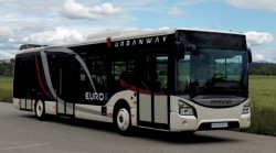 Irisbus devient Iveco Bus et lance l’Urbanway	